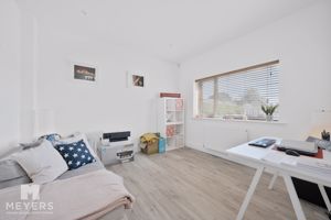 Bedroom 4/Study- click for photo gallery
